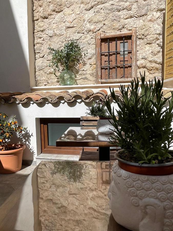Ateneo Cuenca Suites Con Cocina En El Casco Historico Bagian luar foto
