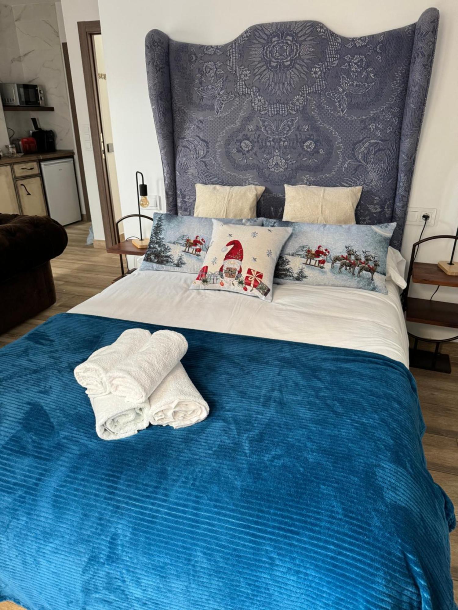 Ateneo Cuenca Suites Con Cocina En El Casco Historico Bagian luar foto